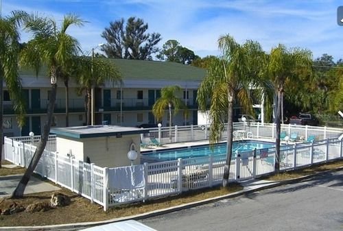 Oyo Hotel New Port Richey Gulf Beach Us 19 Bagian luar foto