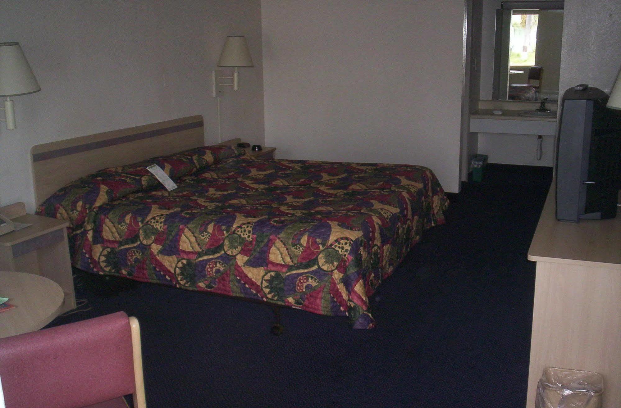 Oyo Hotel New Port Richey Gulf Beach Us 19 Bagian luar foto